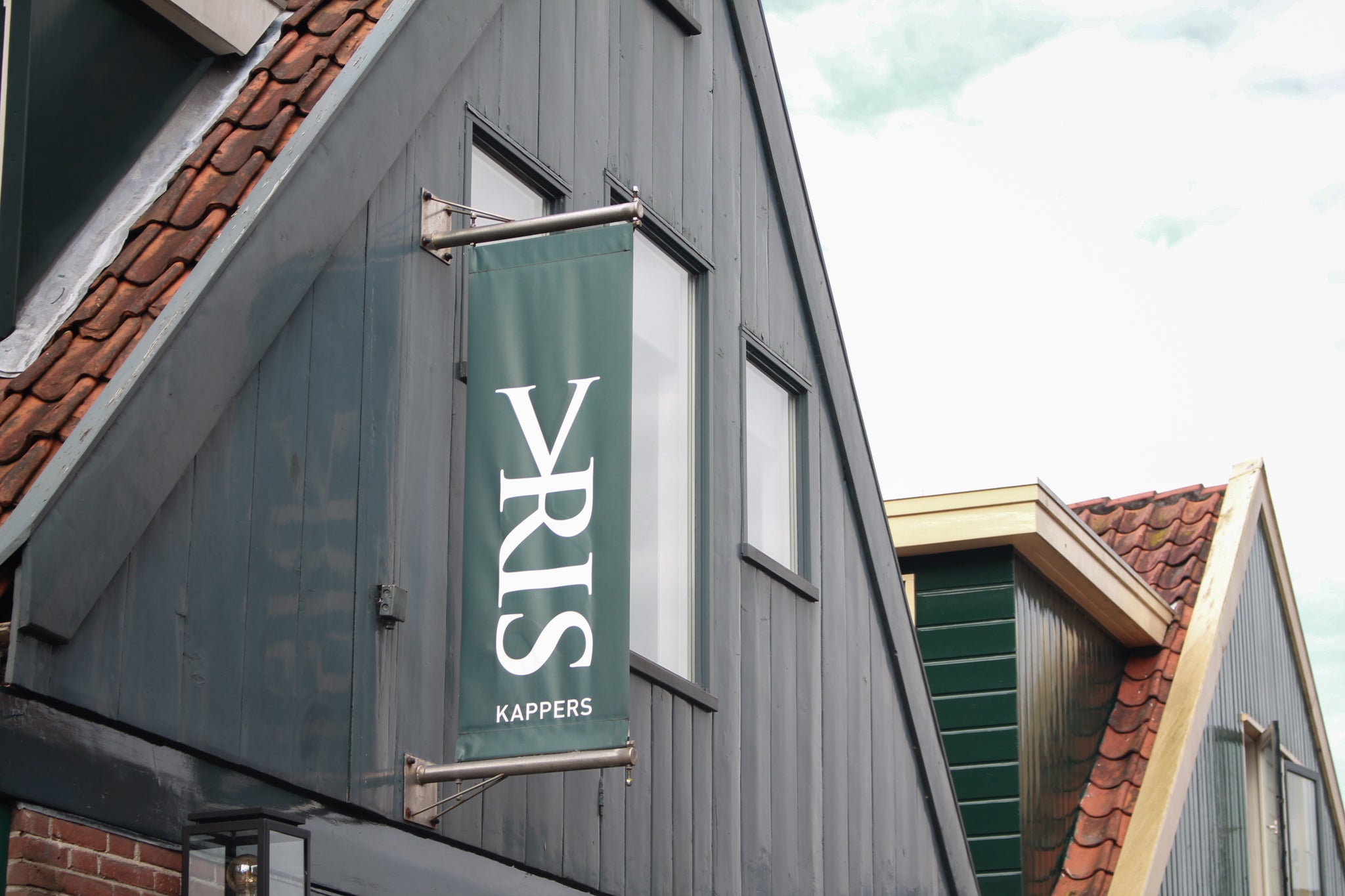 VRIS Kappers bedrijfspand